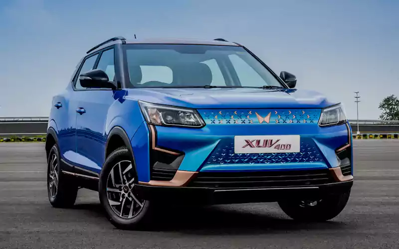 India’s Top EV Makers Tata & Mahindra Oppose Hybrid Vehicles in Government Fleets