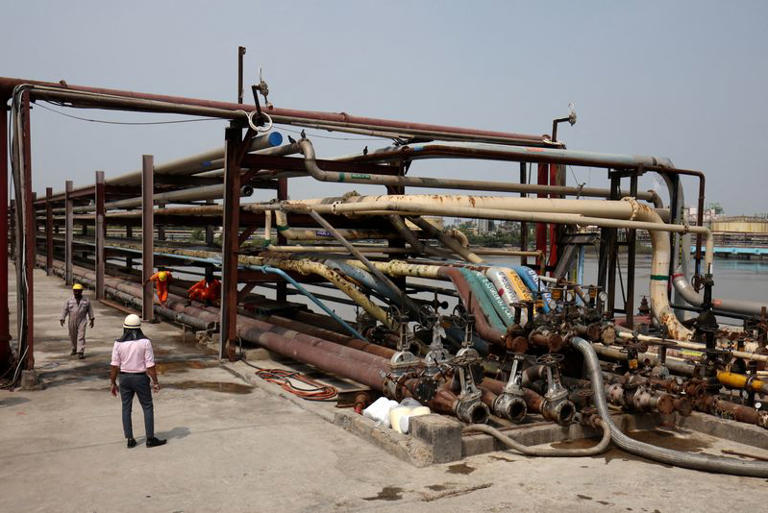 India Approves Russian Insurers to Provide Marine Cover for Oil Shipments